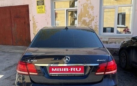 Mercedes-Benz E-Класс, 2014 год, 2 500 000 рублей, 11 фотография