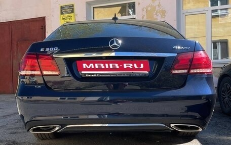 Mercedes-Benz E-Класс, 2014 год, 2 500 000 рублей, 17 фотография