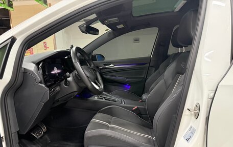Volkswagen Golf VIII, 2022 год, 1 930 000 рублей, 6 фотография