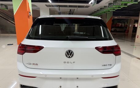 Volkswagen Golf VIII, 2022 год, 1 930 000 рублей, 5 фотография