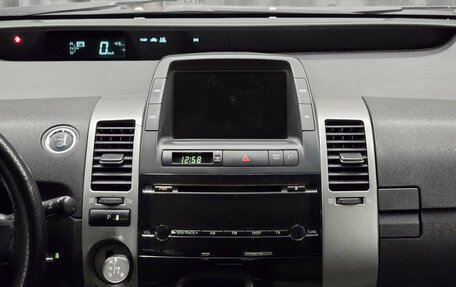 Toyota Prius, 2008 год, 749 000 рублей, 13 фотография