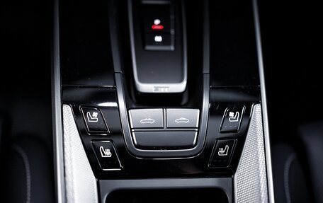 Porsche 911, 2021 год, 18 900 000 рублей, 23 фотография
