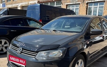 Volkswagen Polo VI (EU Market), 2011 год, 550 000 рублей, 2 фотография