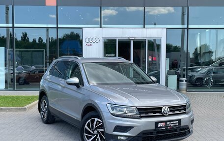 Volkswagen Tiguan II, 2018 год, 2 690 000 рублей, 3 фотография