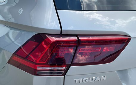 Volkswagen Tiguan II, 2018 год, 2 690 000 рублей, 11 фотография