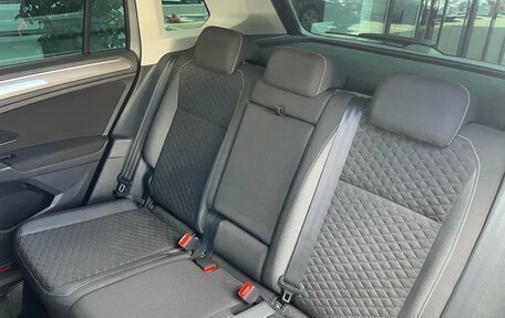 Volkswagen Tiguan II, 2018 год, 2 690 000 рублей, 27 фотография