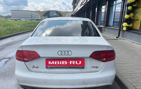 Audi A4, 2010 год, 850 000 рублей, 3 фотография