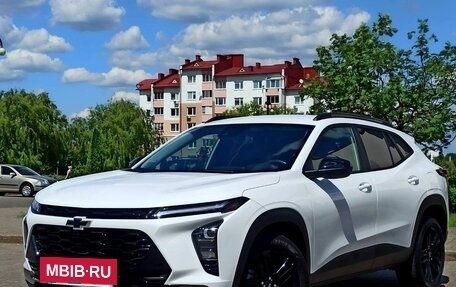 Chevrolet Trax, 2023 год, 1 980 000 рублей, 2 фотография
