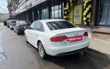 Audi A4, 2010 год, 850 000 рублей, 4 фотография