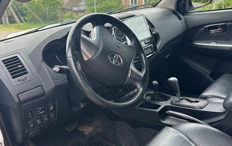 Toyota Hilux VII, 2014 год, 2 300 000 рублей, 9 фотография