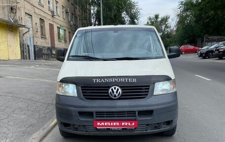 Volkswagen Transporter T5 рестайлинг, 2008 год, 875 000 рублей, 3 фотография