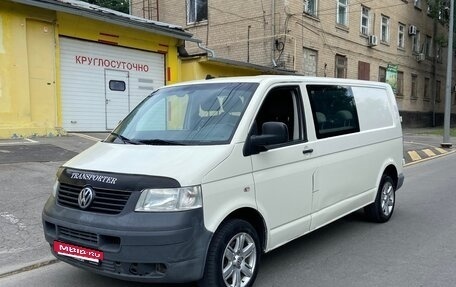 Volkswagen Transporter T5 рестайлинг, 2008 год, 875 000 рублей, 2 фотография