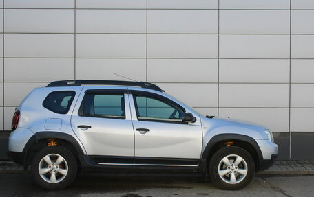 Renault Duster I рестайлинг, 2016 год, 1 045 000 рублей, 4 фотография