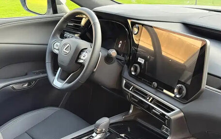 Lexus RX IV рестайлинг, 2026 год, 7 980 000 рублей, 14 фотография