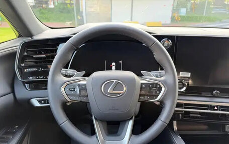Lexus RX IV рестайлинг, 2026 год, 7 980 000 рублей, 13 фотография