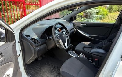 Hyundai Solaris II рестайлинг, 2013 год, 800 000 рублей, 1 фотография