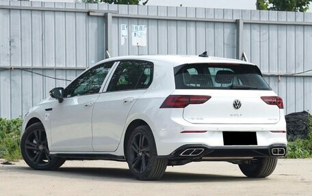 Volkswagen Golf VIII, 2022 год, 2 052 000 рублей, 4 фотография
