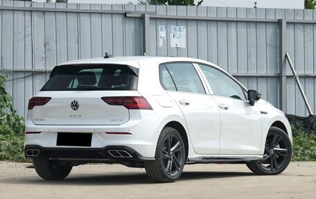 Volkswagen Golf VIII, 2022 год, 2 052 000 рублей, 6 фотография