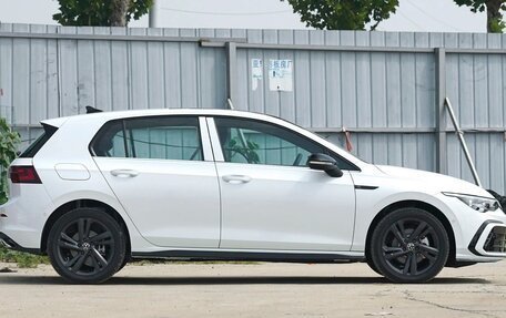 Volkswagen Golf VIII, 2022 год, 2 052 000 рублей, 10 фотография