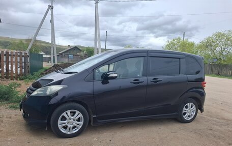 Honda Freed I, 2009 год, 730 000 рублей, 2 фотография