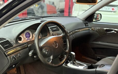 Mercedes-Benz E-Класс, 2003 год, 1 100 000 рублей, 5 фотография