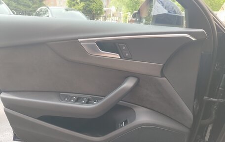 Audi A4, 2018 год, 3 000 000 рублей, 5 фотография