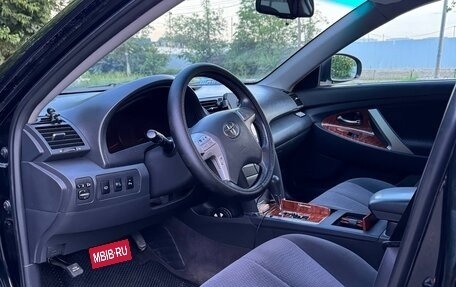Toyota Camry, 2011 год, 1 450 000 рублей, 10 фотография