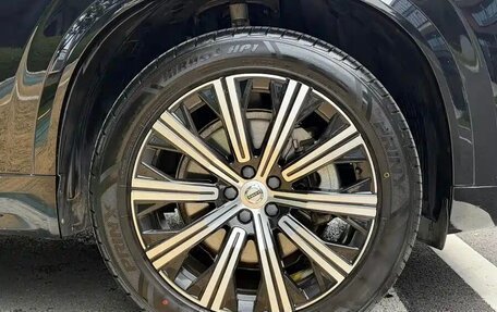 Volvo XC90 II рестайлинг, 2022 год, 4 505 000 рублей, 9 фотография