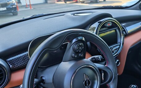 MINI Hatch, 2020 год, 2 980 000 рублей, 8 фотография