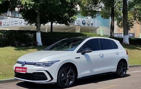 Volkswagen Golf VIII, 2021 год, 2 010 000 рублей, 1 фотография
