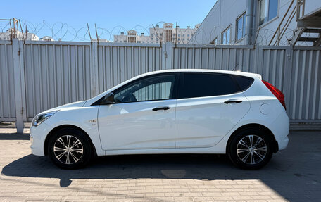 Hyundai Solaris II рестайлинг, 2015 год, 1 098 000 рублей, 2 фотография