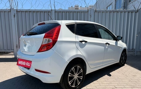 Hyundai Solaris II рестайлинг, 2015 год, 1 098 000 рублей, 7 фотография