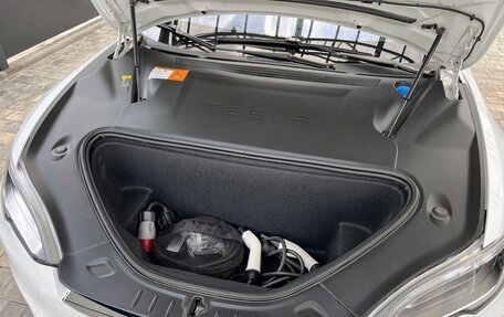 Tesla Model S I, 2017 год, 2 645 000 рублей, 26 фотография