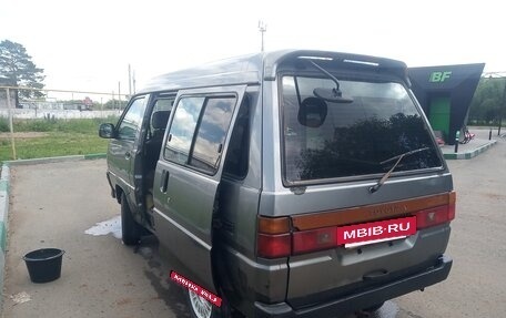 Toyota Lite Ace III, 1990 год, 250 000 рублей, 3 фотография
