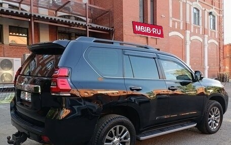 Toyota Land Cruiser Prado 150 рестайлинг 2, 2018 год, 4 900 000 рублей, 3 фотография