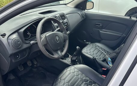 Renault Logan II, 2018 год, 490 000 рублей, 9 фотография