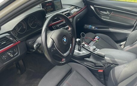 BMW 3 серия, 2013 год, 1 400 000 рублей, 13 фотография