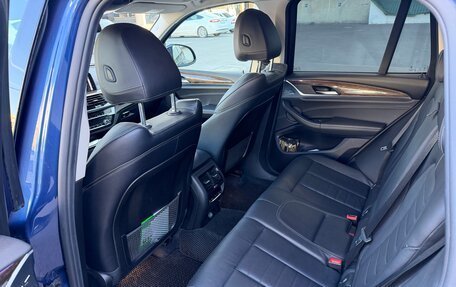 BMW X3, 2017 год, 4 000 000 рублей, 11 фотография