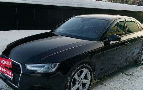 Audi A4, 2018 год, 2 210 000 рублей, 3 фотография