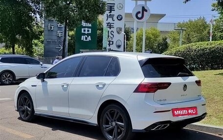 Volkswagen Golf VIII, 2021 год, 2 010 000 рублей, 3 фотография