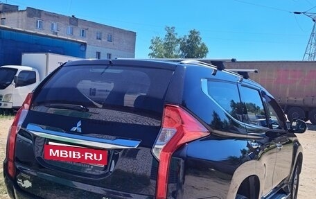 Mitsubishi Pajero Sport III рестайлинг, 2019 год, 3 550 000 рублей, 5 фотография