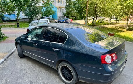 Volkswagen Passat B6, 2006 год, 609 000 рублей, 4 фотография