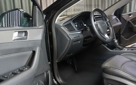 Hyundai Sonata VII, 2019 год, 1 549 000 рублей, 7 фотография