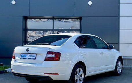 Skoda Octavia, 2018 год, 1 999 000 рублей, 5 фотография