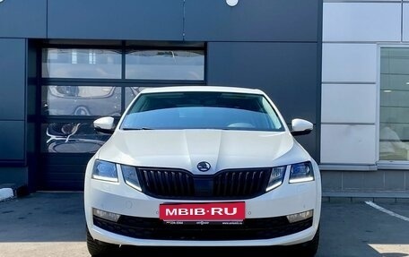 Skoda Octavia, 2018 год, 1 999 000 рублей, 2 фотография
