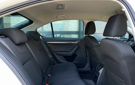 Skoda Octavia, 2018 год, 1 999 000 рублей, 22 фотография