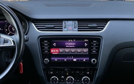 Skoda Octavia, 2018 год, 1 999 000 рублей, 12 фотография