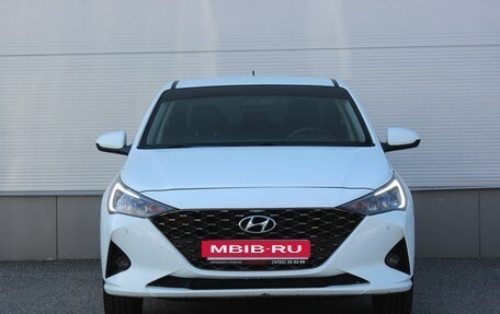 Hyundai Solaris II рестайлинг, 2020 год, 1 787 000 рублей, 3 фотография