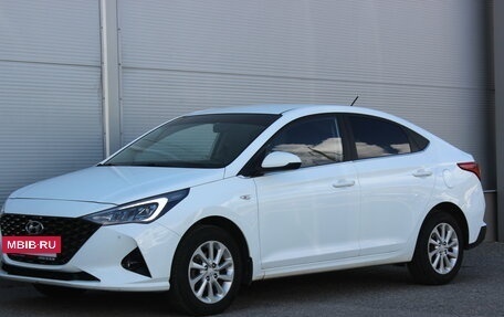 Hyundai Solaris II рестайлинг, 2020 год, 1 787 000 рублей, 5 фотография