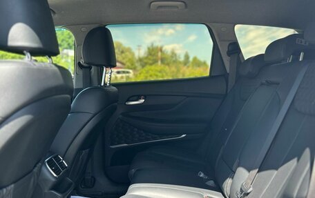 Hyundai Santa Fe IV, 2018 год, 2 950 000 рублей, 17 фотография